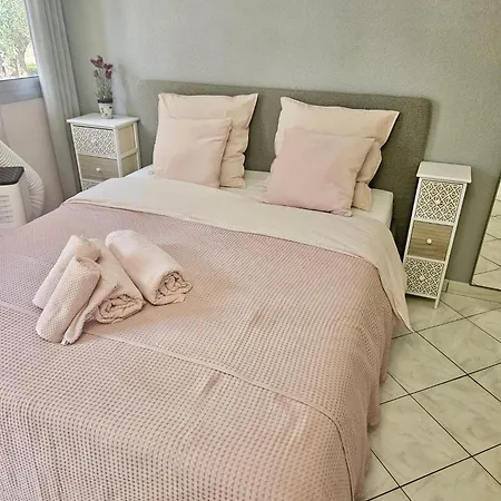 Apartment Isola10 *