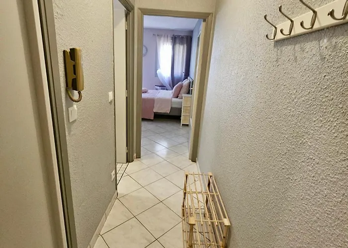 Apartamento Isola10 *
